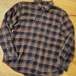 Men's FILSON Heavyweight Flannel Shirt. WORN ONCE